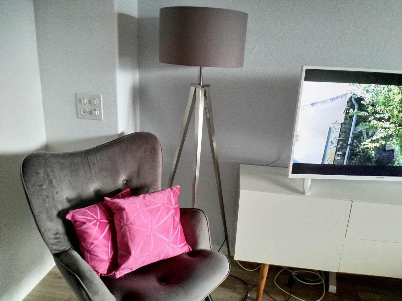 Swiss Seeblick Apartment Mit Hotelanbindung Beatenberg Zewnętrze zdjęcie